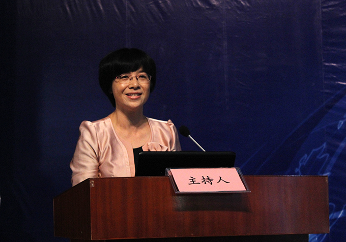 市科协党组成员、副调研员、秘书长成美清讲话