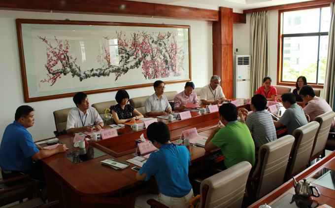 我校领导接待台湾来访领导现场